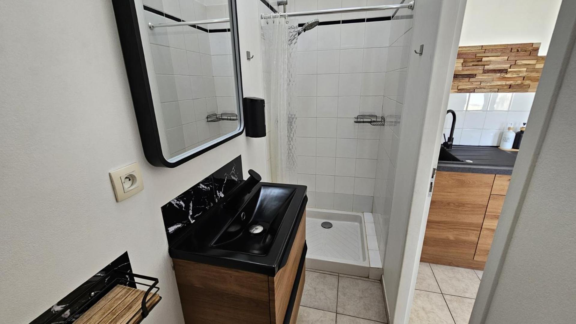 Bed To Rent - Maison Calme Avec Jacuzzi Sous Supplement Bordeaux Exteriör bild