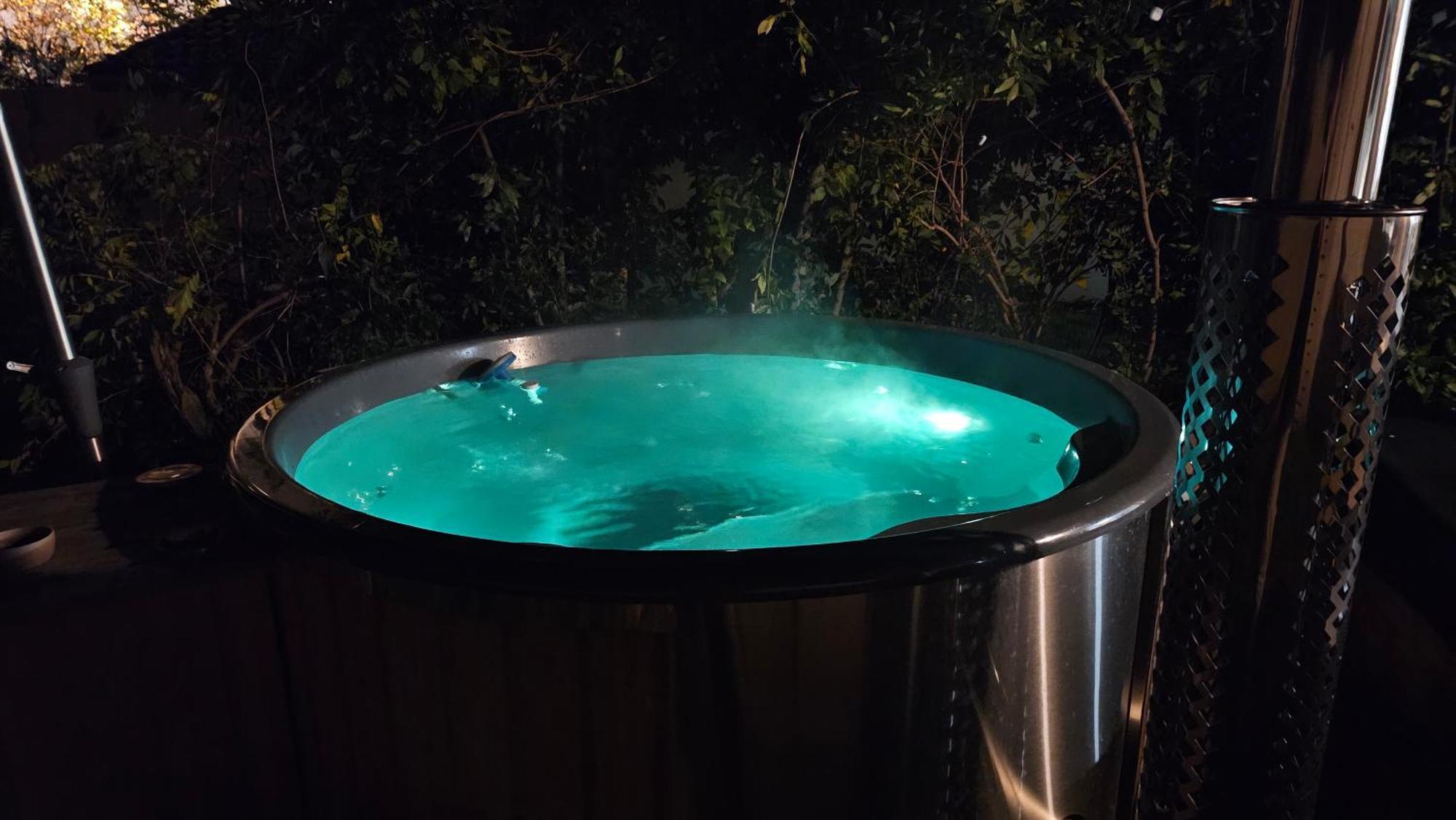 Bed To Rent - Maison Calme Avec Jacuzzi Sous Supplement Bordeaux Exteriör bild